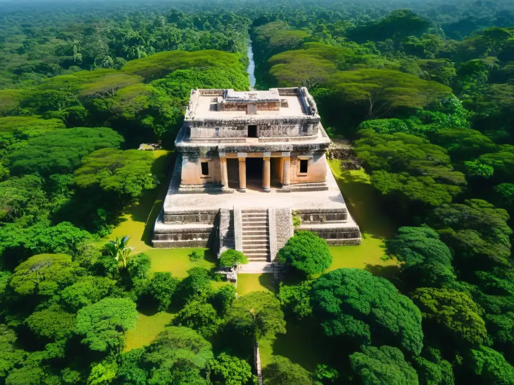 Misteriosas ruinas mayas emergen en exuberante jungla Descubre ruinas Mayas entre la exuberante jungla